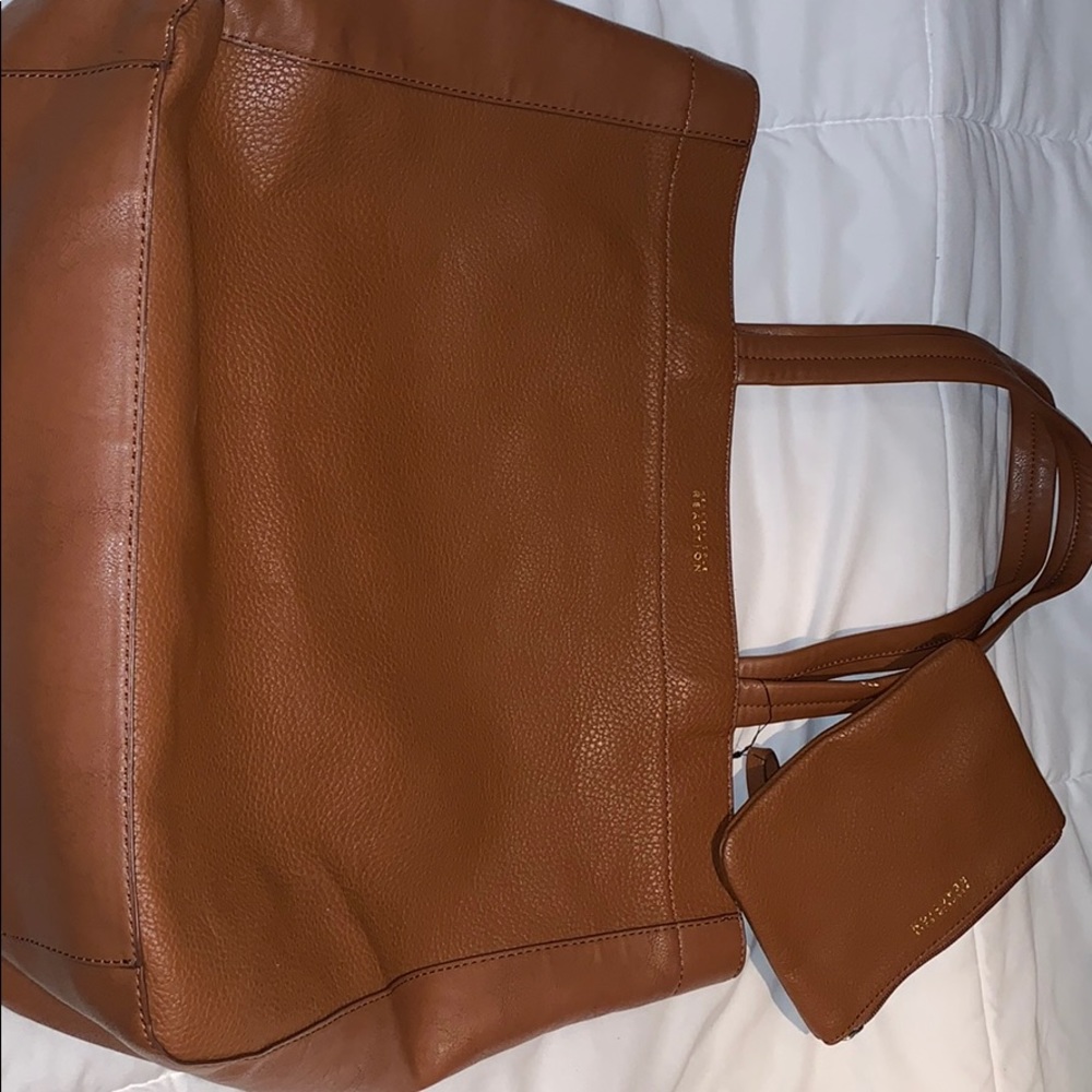Large shoulder bag with coin purse,